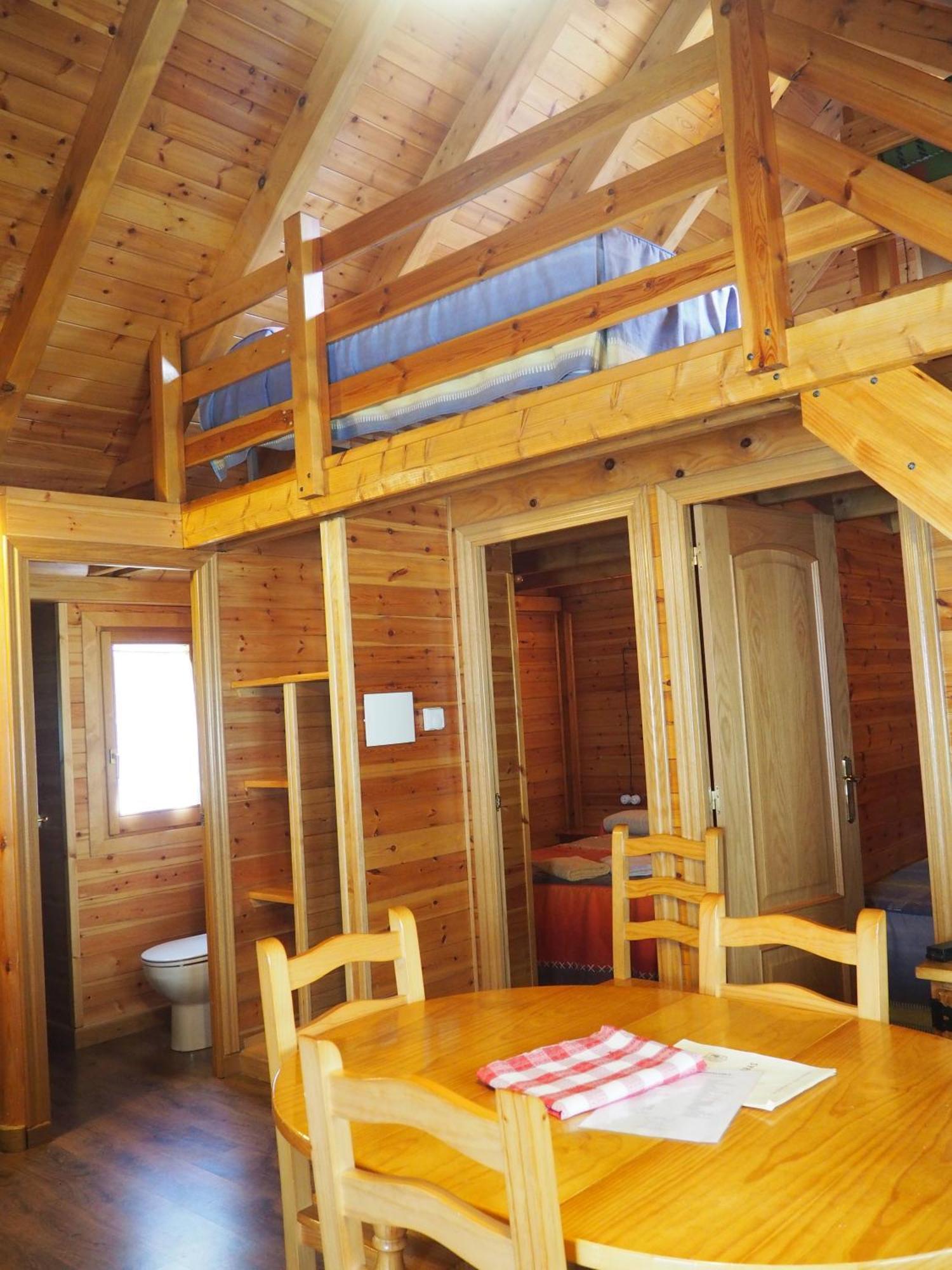 Camping Prado Verde Vilamós Стая снимка