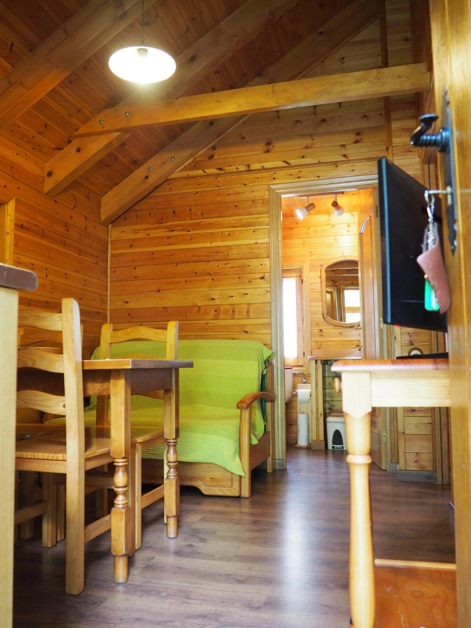 Camping Prado Verde Vilamós Стая снимка